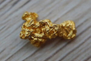 gold nugget 300x200 - gold-nugget