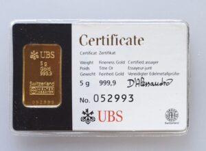 5 gramm 9999 fine gold ubs kinebar 300x221 - 5-gramm-9999-fine-gold-ubs-kinebar